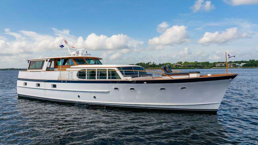 Coconut 64ft Burger Yacht For Sale