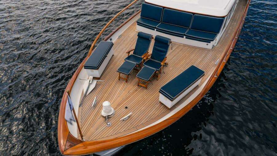 Coconut 64ft Burger Yacht For Sale