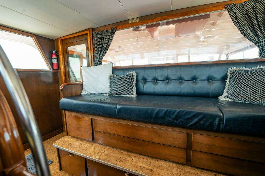 Coconut 64ft Burger Yacht For Sale