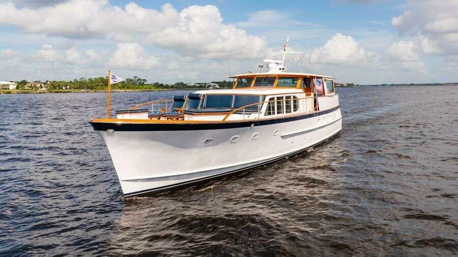 Coconut 64ft Burger Yacht For Sale
