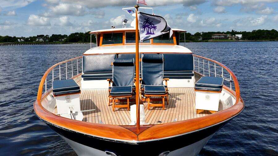 Coconut 64ft Burger Yacht For Sale