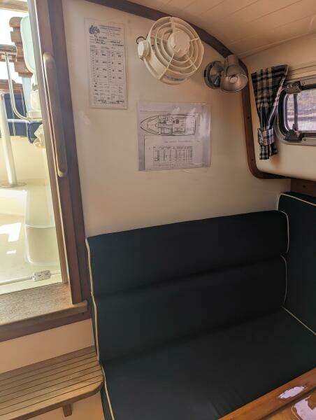 Wilbury 33ft Hunt Yacht For Sale