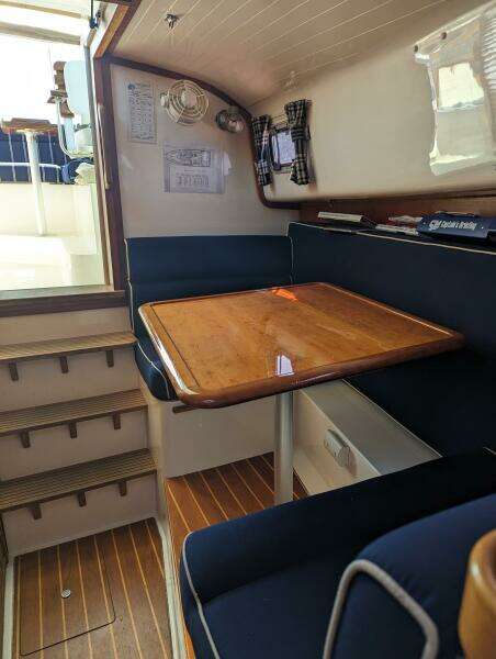 Wilbury 33ft Hunt Yacht For Sale