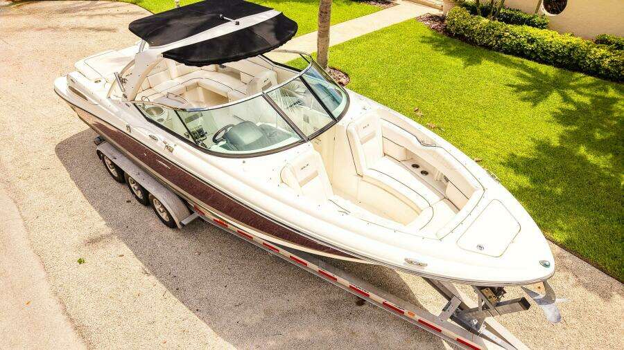 27ft Sea Ray Yacht For Sale