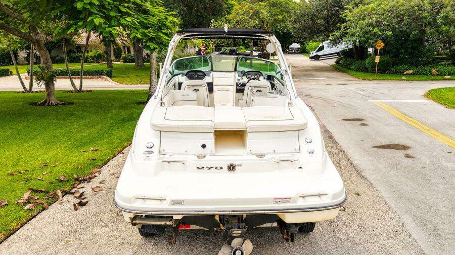 27ft Sea Ray Yacht For Sale