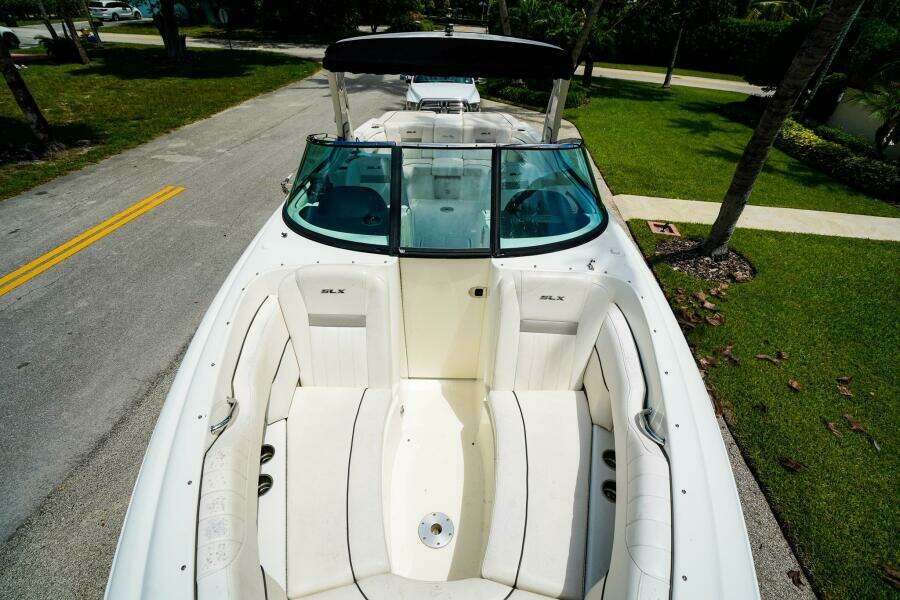 27ft Sea Ray Yacht For Sale