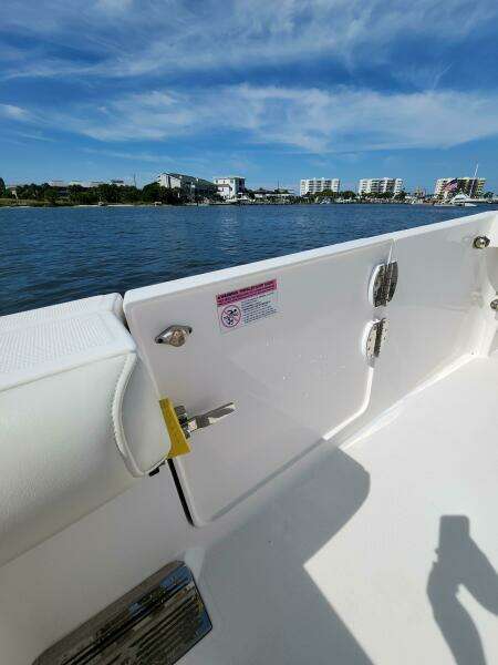 35ft Everglades Yacht For Sale