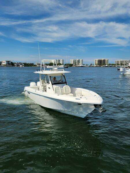 35ft Everglades Yacht For Sale