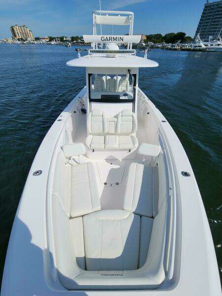 35ft Everglades Yacht For Sale