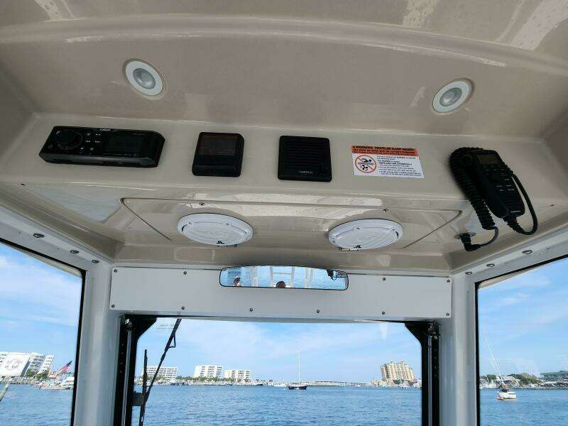 35ft Everglades Yacht For Sale
