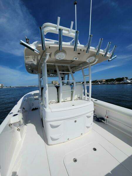 35ft Everglades Yacht For Sale