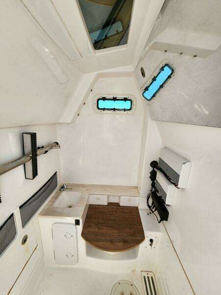 35ft Everglades Yacht For Sale