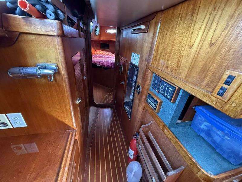 Blown Away 43ft Gulfstar Yacht For Sale