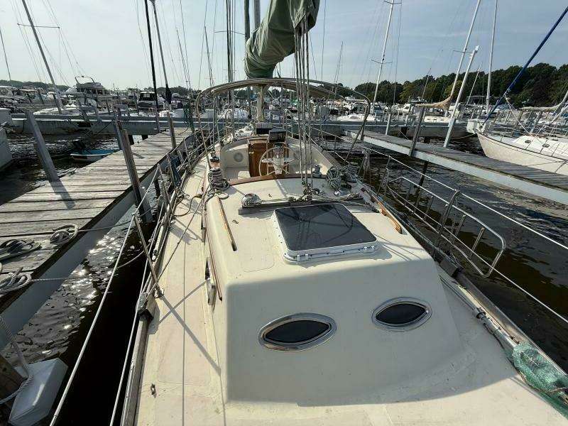 Blown Away 43ft Gulfstar Yacht For Sale