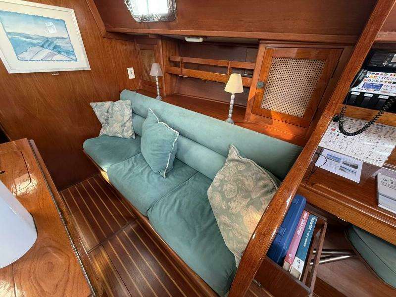 Blown Away 43ft Gulfstar Yacht For Sale