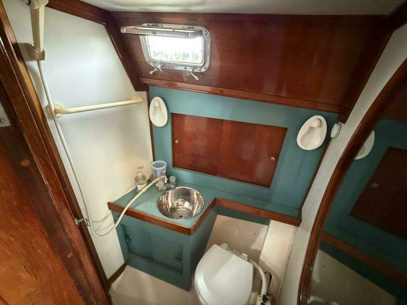 Blown Away 43ft Gulfstar Yacht For Sale