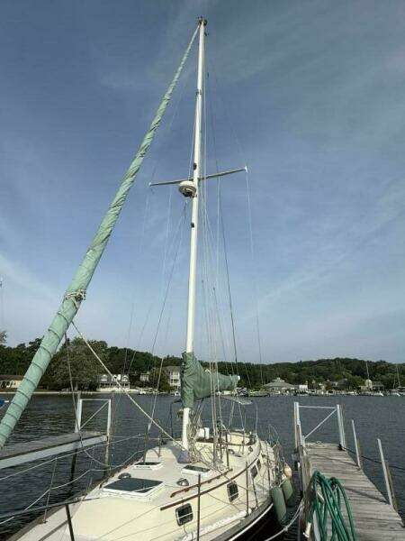 Blown Away 43ft Gulfstar Yacht For Sale