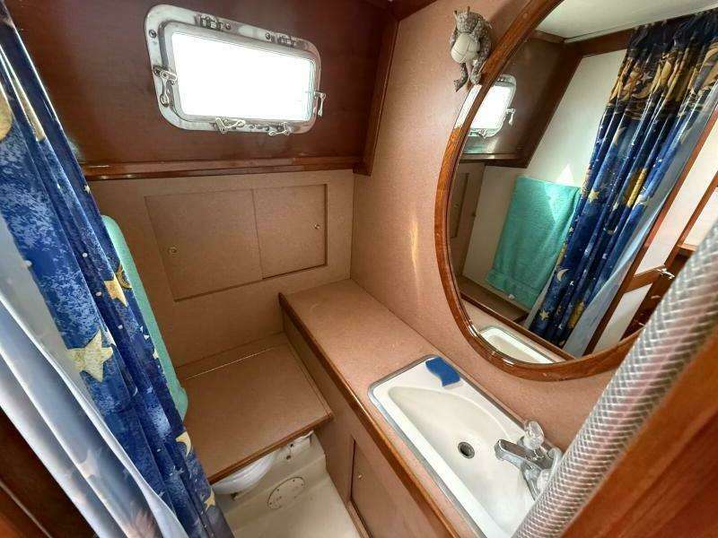 Blown Away 43ft Gulfstar Yacht For Sale