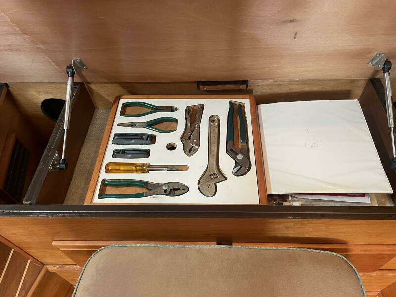 Sabre Tools Under Berth