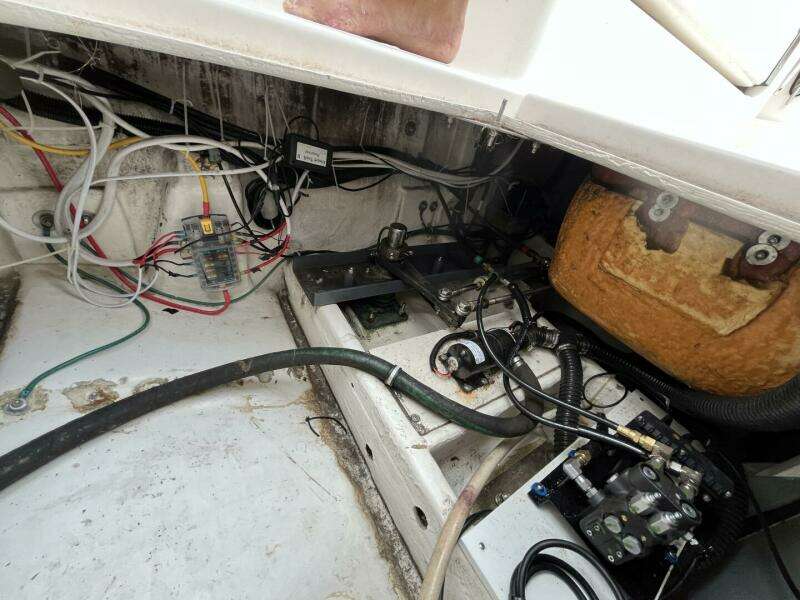 34ft Tiara Yachts Yacht For Sale