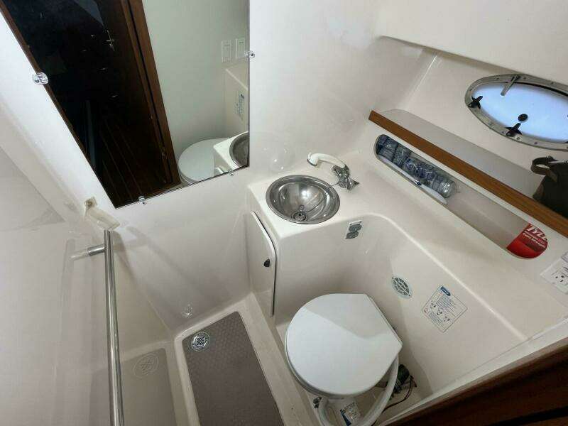 34ft Tiara Yachts Yacht For Sale