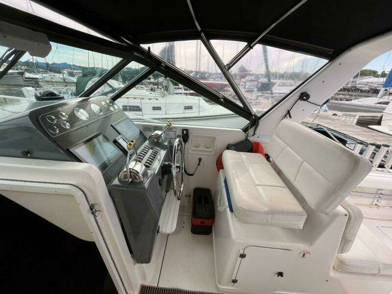 34ft Tiara Yachts Yacht For Sale