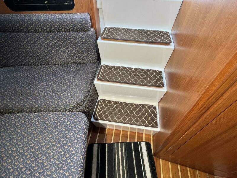 34ft Tiara Yachts Yacht For Sale