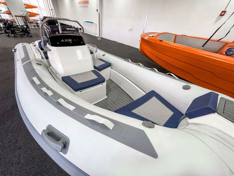 14ft Northstar Yacht For Sale
