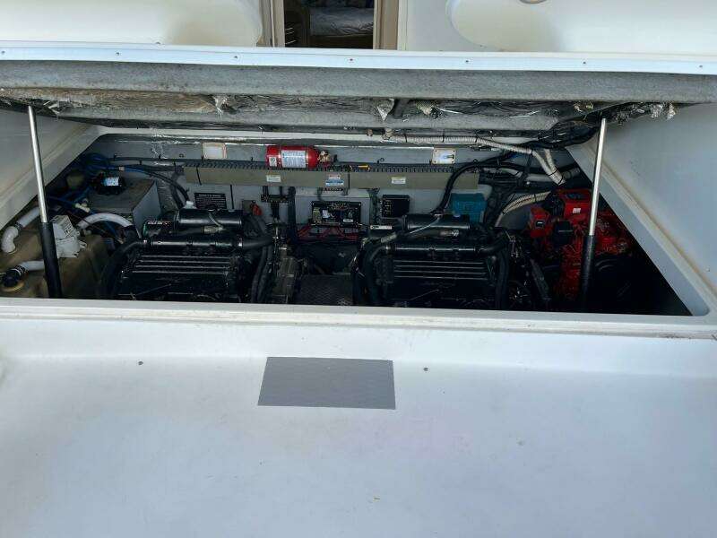 Tin Cup 34ft Sea Ray Yacht For Sale