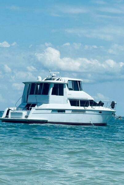 50ft Carver Yacht For Sale