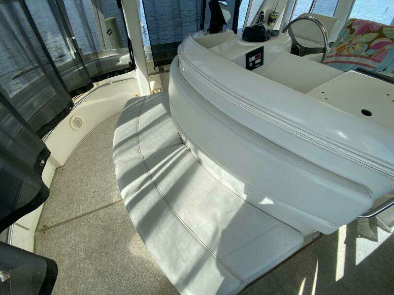 50ft Carver Yacht For Sale