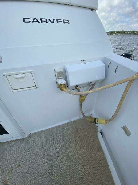 50ft Carver Yacht For Sale