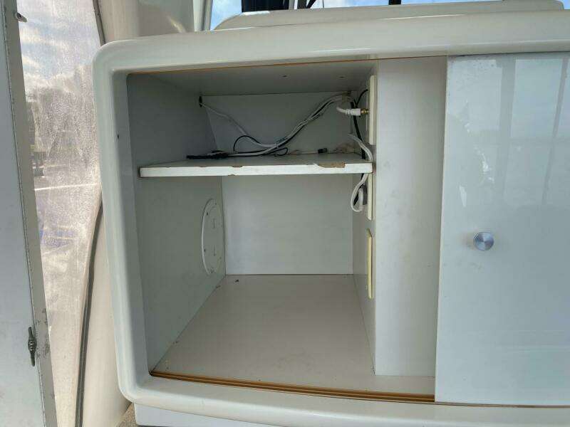 50ft Carver Yacht For Sale