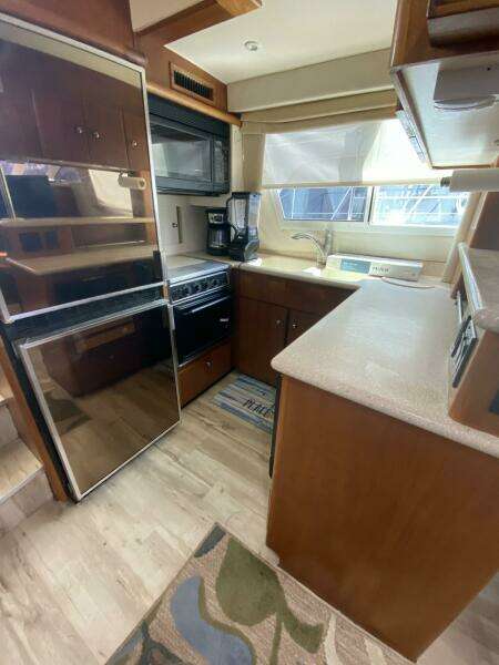 50ft Carver Yacht For Sale