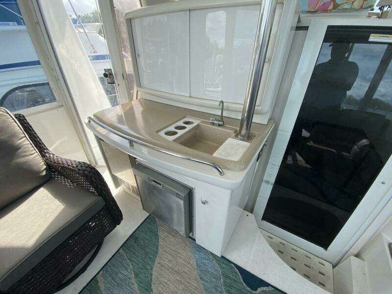 50ft Carver Yacht For Sale