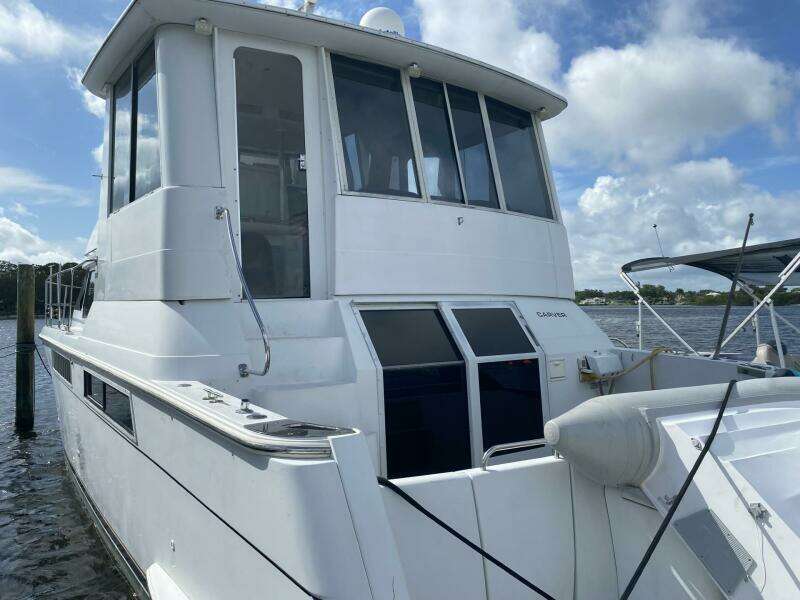 50ft Carver Yacht For Sale