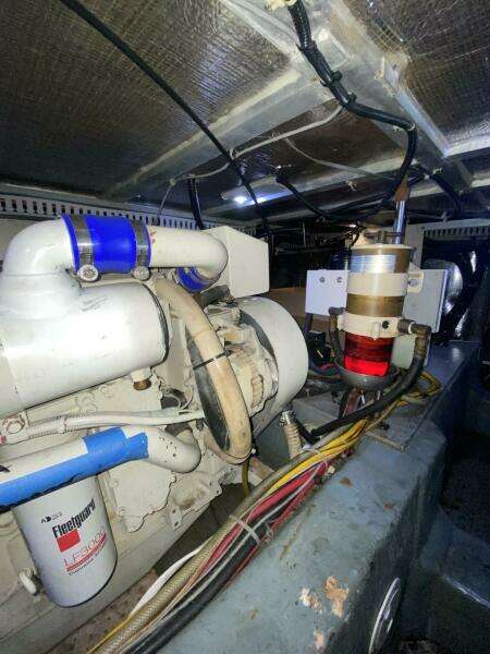 50ft Carver Yacht For Sale
