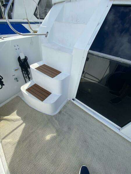 50ft Carver Yacht For Sale