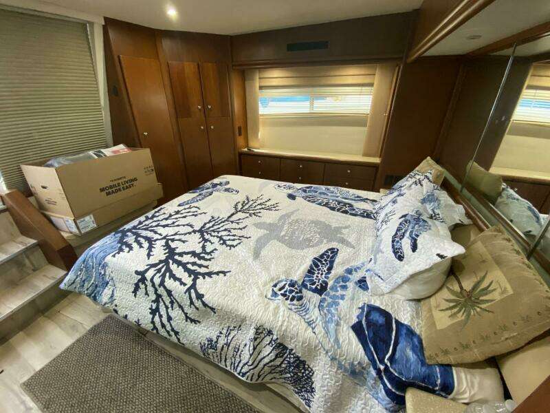 50ft Carver Yacht For Sale