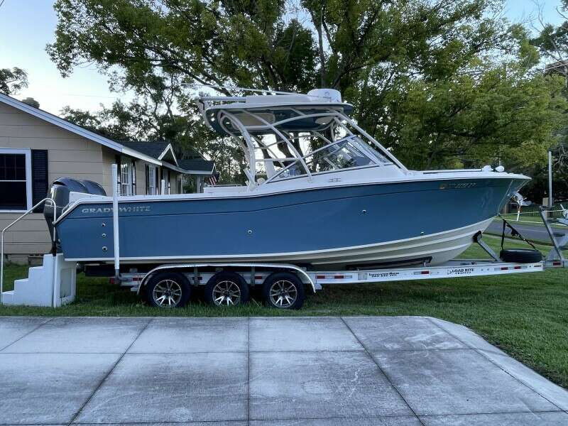 27ft Grady White Yacht For Sale