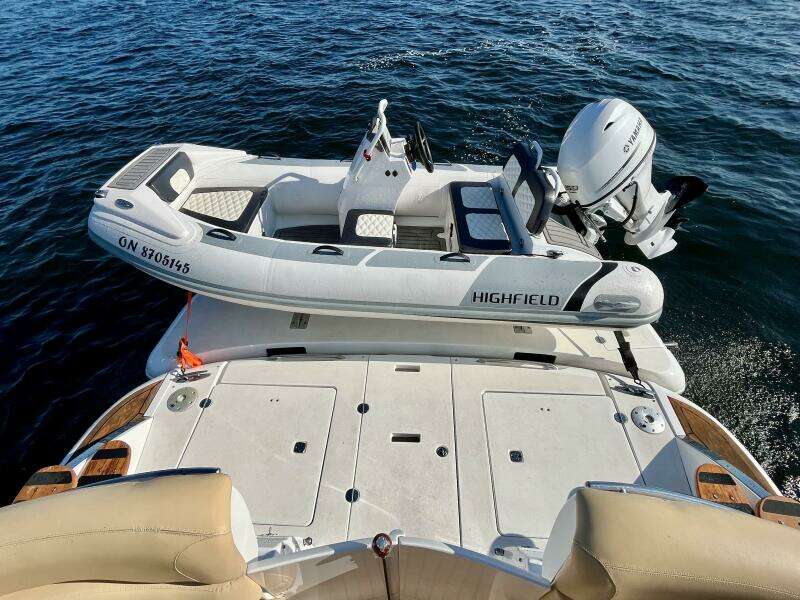 OUTSTANDING 45ft Doral Yacht For Sale