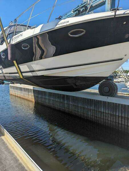 OUTSTANDING 45ft Doral Yacht For Sale