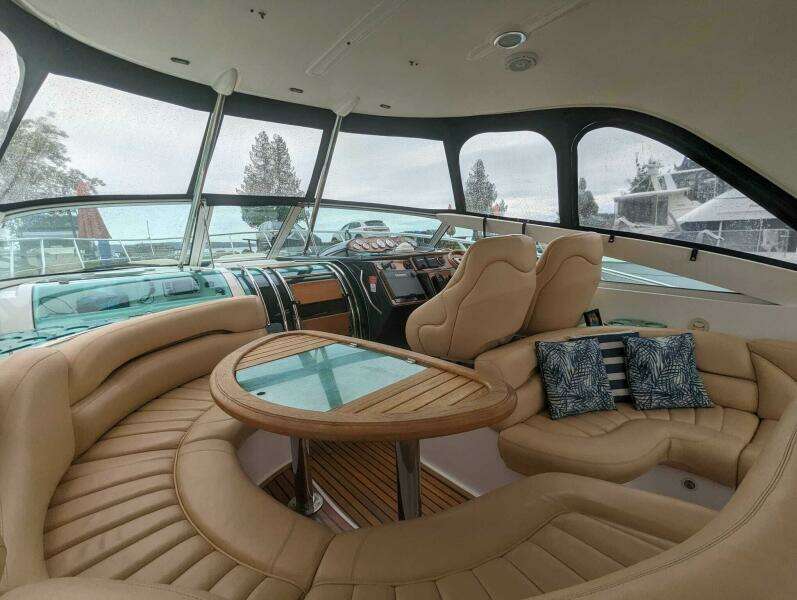 OUTSTANDING 45ft Doral Yacht For Sale