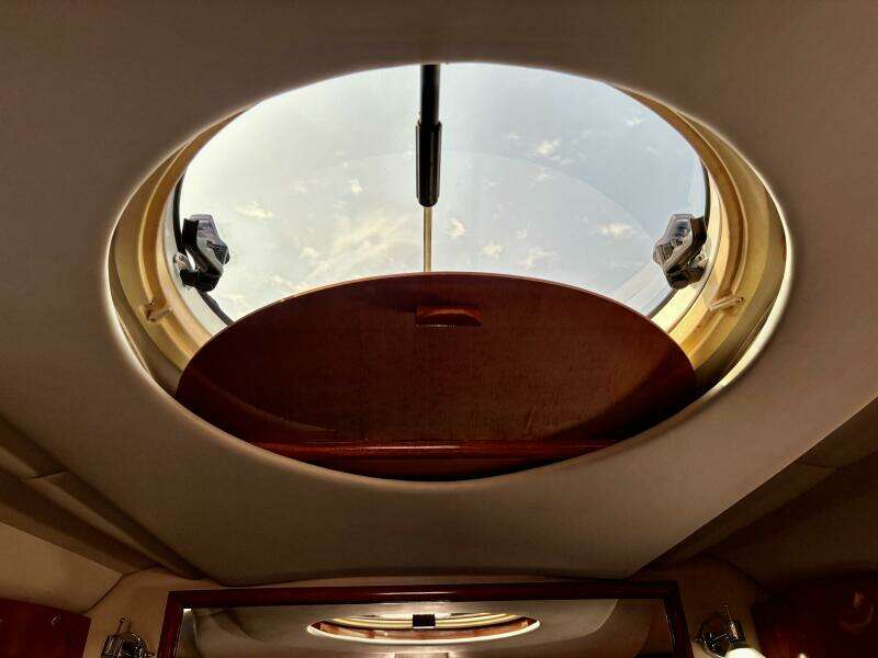 OUTSTANDING 45ft Doral Yacht For Sale