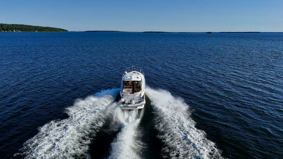 OUTSTANDING 45ft Doral Yacht For Sale
