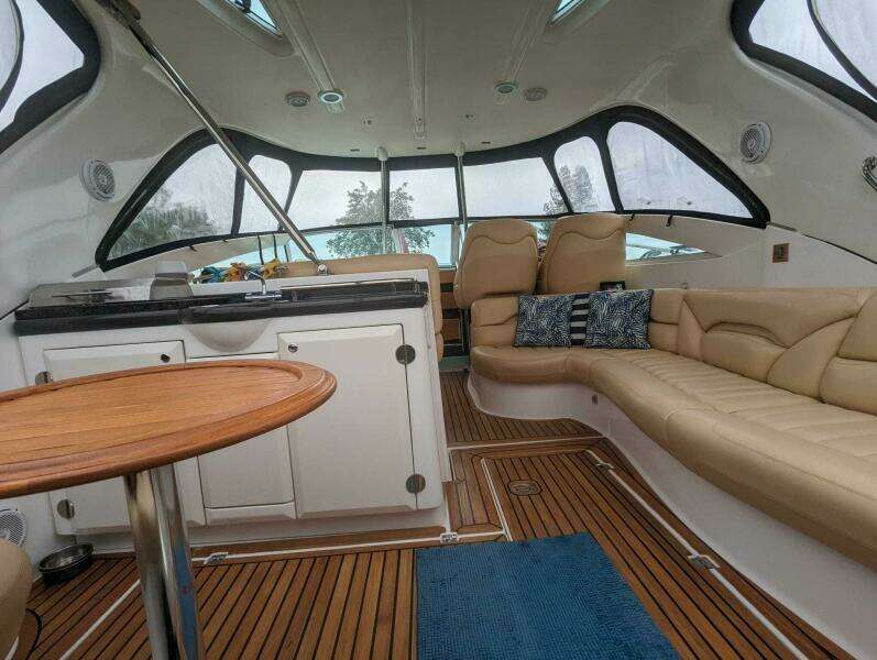 OUTSTANDING 45ft Doral Yacht For Sale