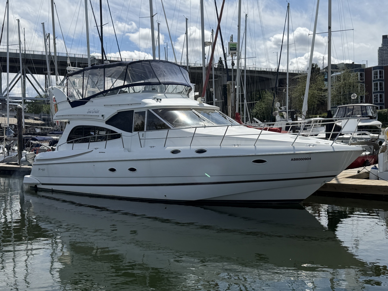 50ft Cruisers Yachts Yacht For Sale