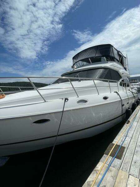 50ft Cruisers Yachts Yacht For Sale
