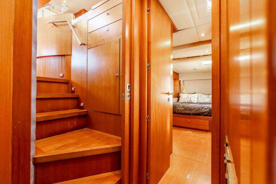 Chasing Waterfalls 50ft Tayana Yacht For Sale