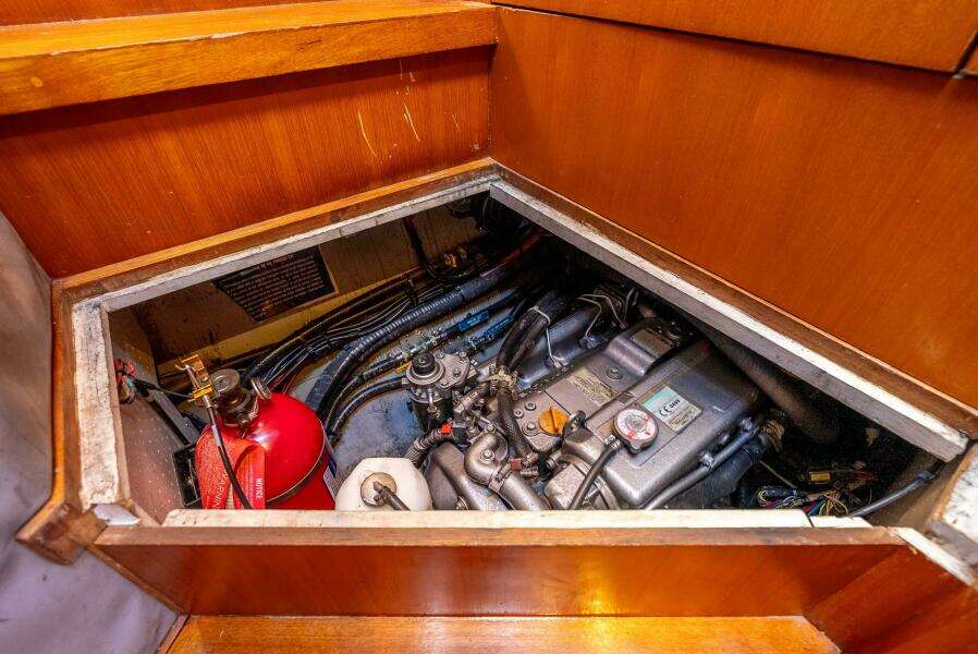 Chasing Waterfalls 50ft Tayana Yacht For Sale